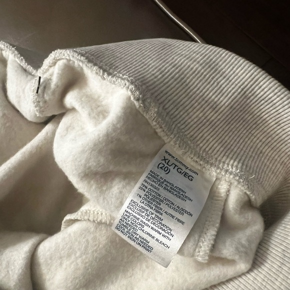 Tommy Hilfiger Kids Light Beige Joggers with Logo - Picture 16 of 17